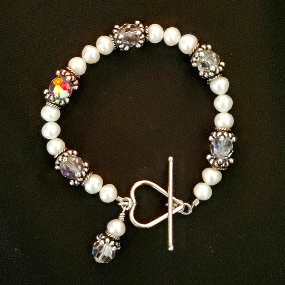 Iridescent and White Beaded with Silver Clasp Bracelet, Bridal / Wedding - Picture 2 of 8